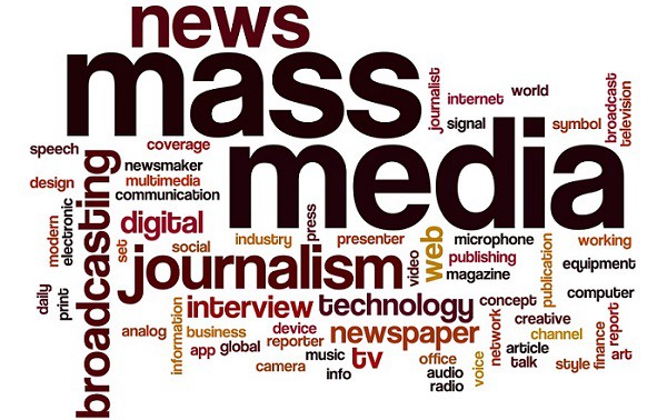 mass media topic essay